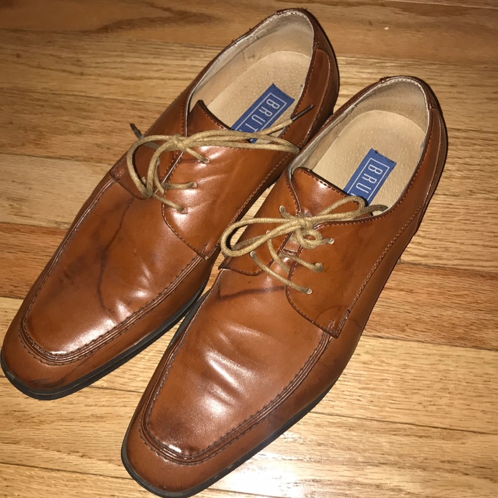 Brutini men’s brown leather lace up loafers 👞